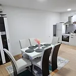 Sim-vlae سكوبجي
