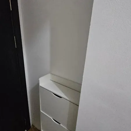Sim-vlae Apartment