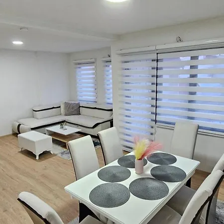Sim-vlae Apartment *