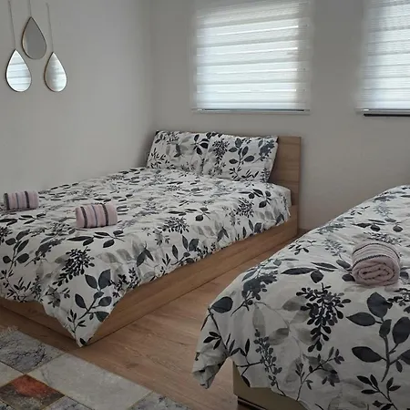 Sim-vlae Apartment
